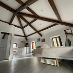 شقة Marujita Vilanova, Boutique Lofts En El Centro Historico فيلانويفا دي أروسا