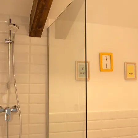 Marujita Vilanova, Singular Апартаменты